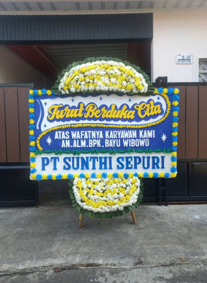 Papan Bunga Duka di Terbah